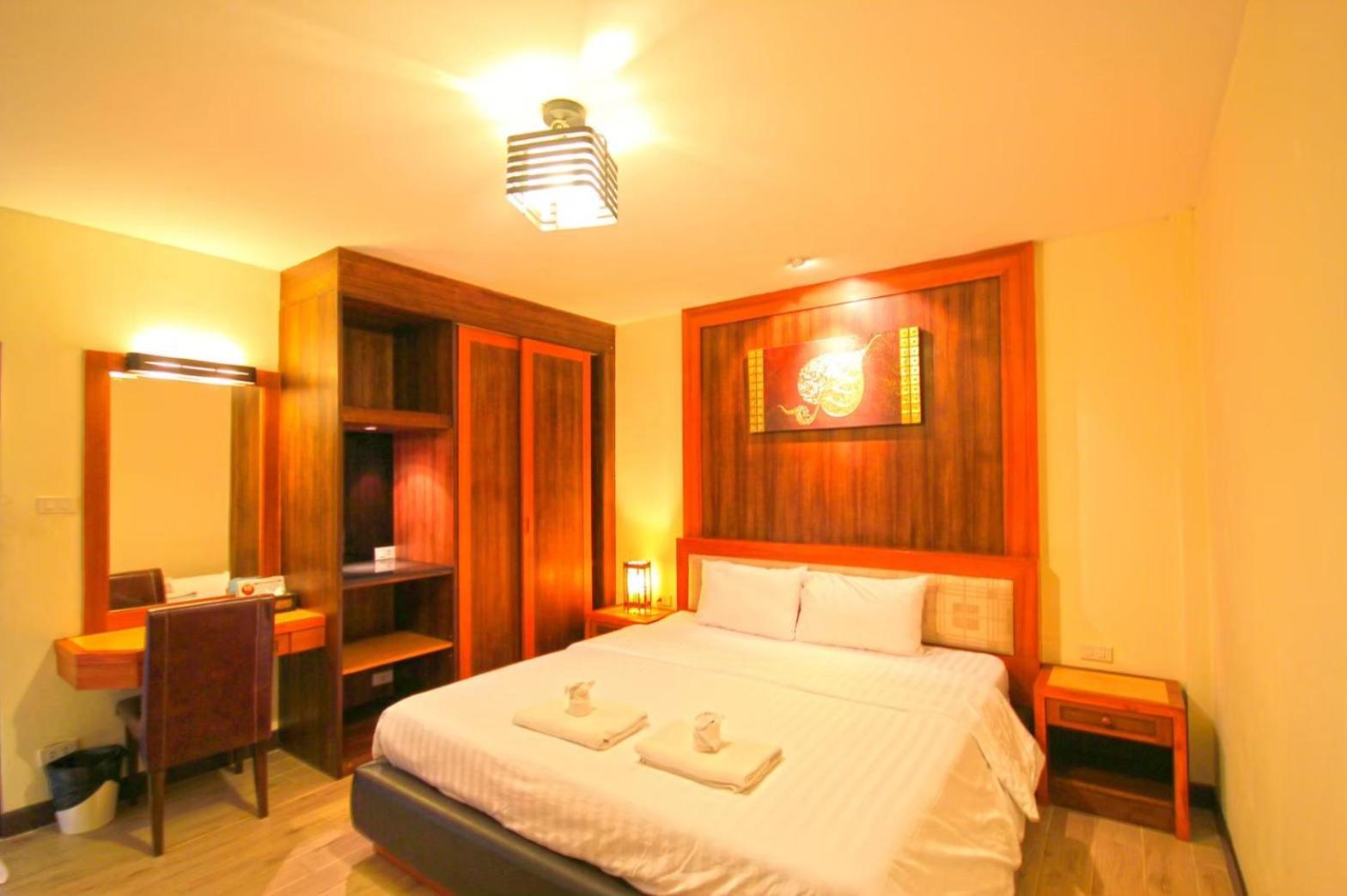 Chawalun Resort Don Tum Exteriör bild