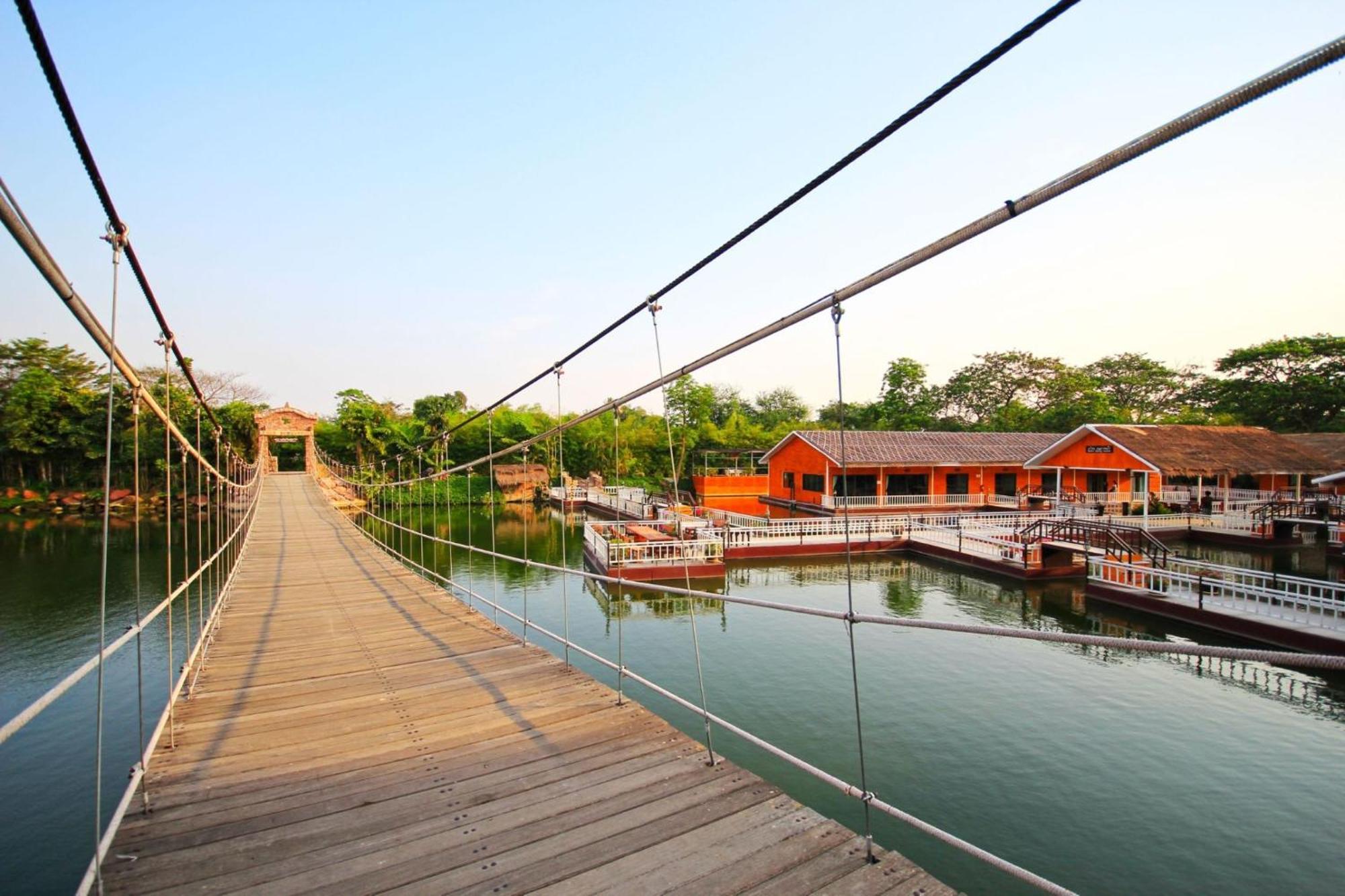 Chawalun Resort Don Tum Exteriör bild