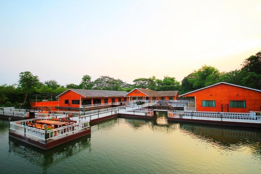 Chawalun Resort Don Tum Exteriör bild